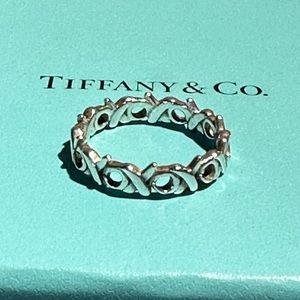 Tiffany & Co. XO Paloma Picasso Sterling Silver Ring Size 7